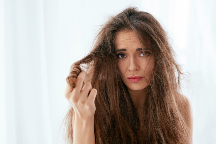 L'humidité est redoutable pour nos cheveux en période automnale.