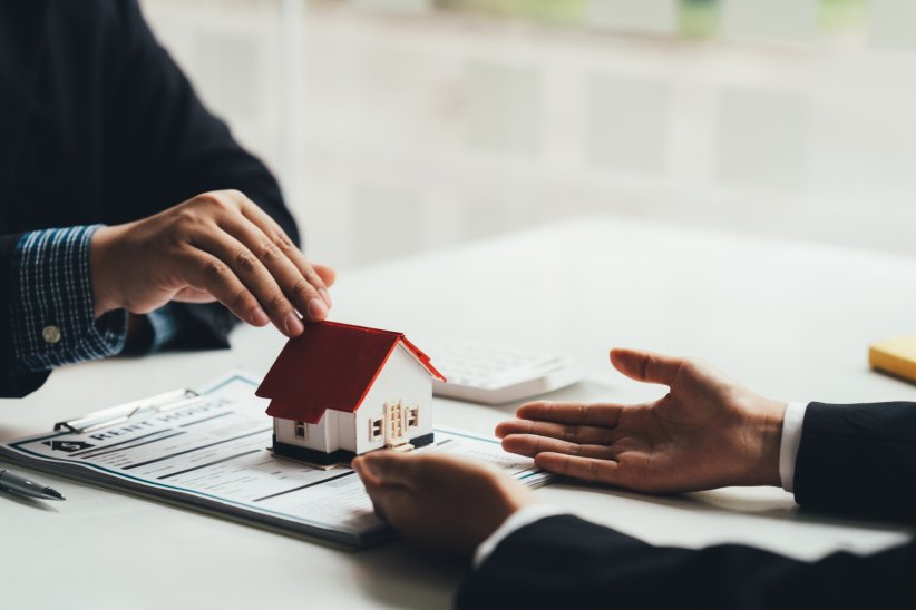 L'assurance emprunteur est obligatoire pour un prêt immobilier.