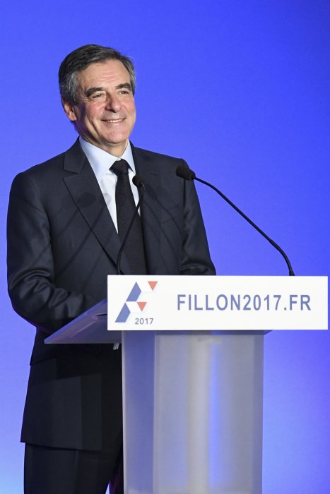 François Fillon n'a pour l'heure pas rendu l'argent