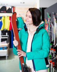 Matériel de ski : combien ça coûte ?