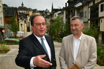 L'ancien président et membre du PS, François Hollande, lors d'une conférence de presse pour annoncer sa candidature aux législatives en Corrèze, le 15 juin 2024 à Tulle