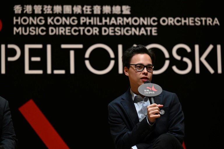 Le chef d'orchestre finlandais Tarmo Peltokoski, le 4 juillet 2024 à Hong Kong