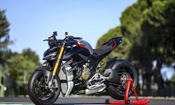 Ducati Streetfighter V4 SP 2022 : 208 chevaux, 177 kg !