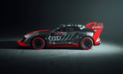 Ken Block présente son Audi S1 e-tron quattro Hoonitron