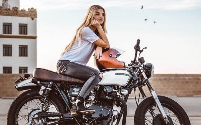 Les meilleures motos pour femmes: comment choisir la bonne moto?