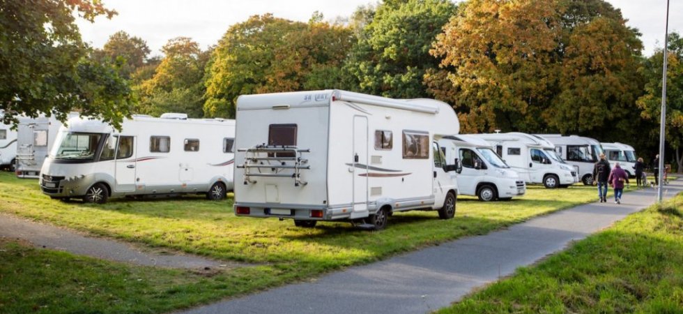 Camping-car et caravane : quelles sont les règles de stationnement ?