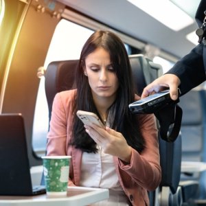 Train, métro, bus... les contrôleurs perçoivent-ils des primes en fonction du nombre d'amendes ?