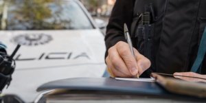 Contraventions à l'étranger : doit-on les payer ? 