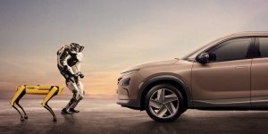 Automobile : les constructeurs se diversifient pour survivre 