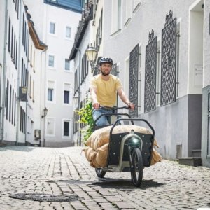 Ca Go, le vélo électrique futuriste aux allures de scooter 