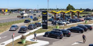 Autoroutes : plus de 20 000 bornes électriques en 2035 ? 