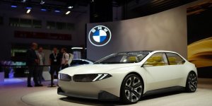BMW dévoile un concept spectaculaire qui annonce sa future M3 électrique 