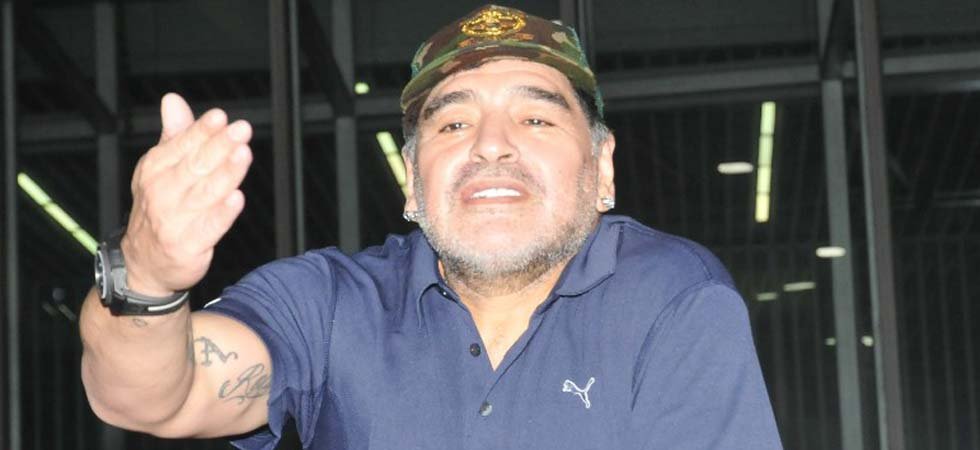 Maradona : "Il est vraiment temps de foutre la paix" à Messi