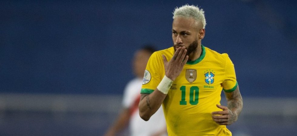 Brésil : L'émotion de Neymar après la victoire contre le Pérou