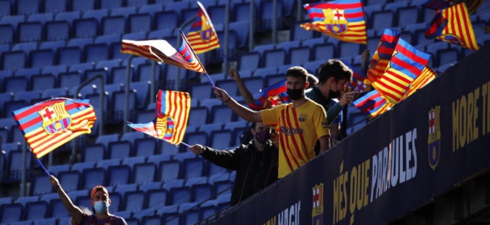 FC Barcelone : Des chants anti-PSG à la présentation de Xavi