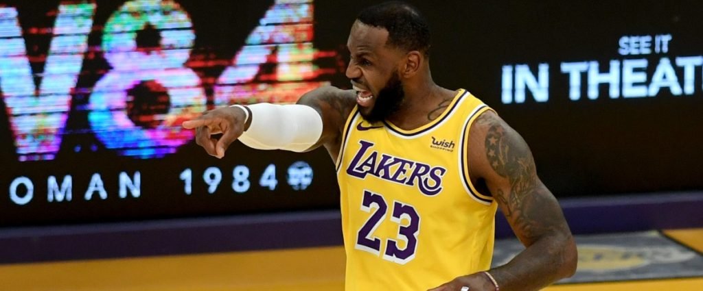 NBA : les Lakers chutent à nouveau, Doncic brille avec Dallas