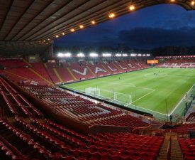 Charlton : Un mort découvert au stade