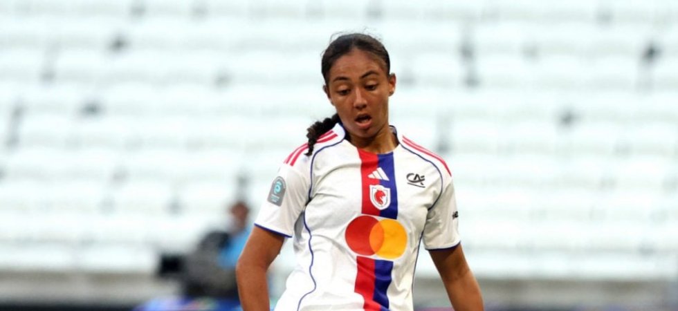 OL (F) : Selma Bacha signe un nouveau contrat 