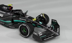 Mercedes : Une livrée essentiellement noire pour la W14