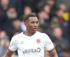 Auxerre s'offre Christ Makosso (officiel)