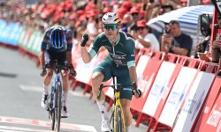 Vuelta (E13) : Van Aert était trop fort pour Paret-Peintre