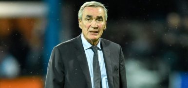 FFR : Revol maintient sa position et appelle à de nouvelles élections