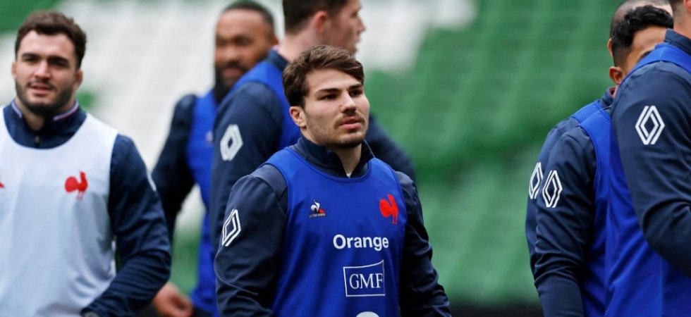 XV de France - Dupont : "La pression monte"