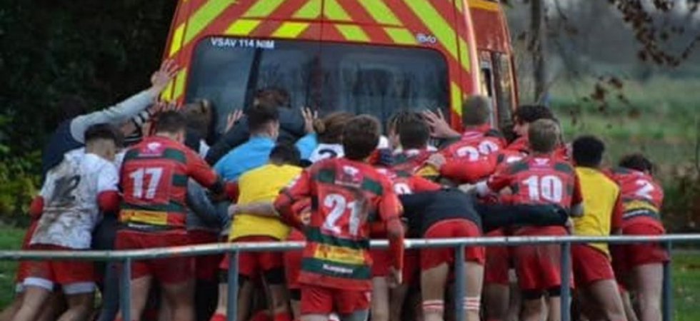 Quand des jeunes rugbymen portent secours à des pompiers