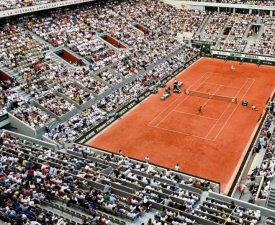 Roland-Garros : L'émotion d'un jeune garçon sélectionné comme ramasseur de balles 