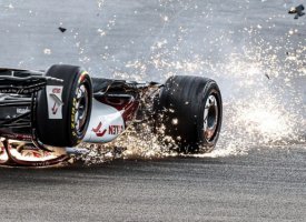 GP de Grande-Bretagne : Spectaculaire accident au départ de la course