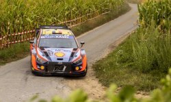 Rallye - WRC - Belgique : Neuville creuse l'écart, Breen part en tonneaux