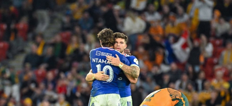 XV de France : Ntamack a « appris à découvrir un peu plus » Jalibert