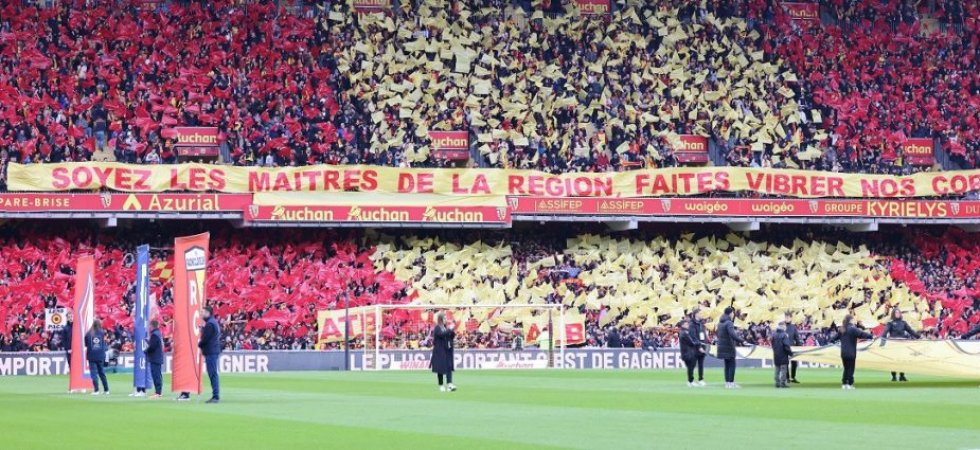 Lens : 15 000 euros d'amende pour une banderole homophobe