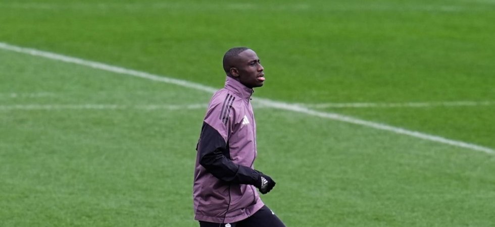 Real Madrid : Ferland Mendy encore stoppé par une blessure