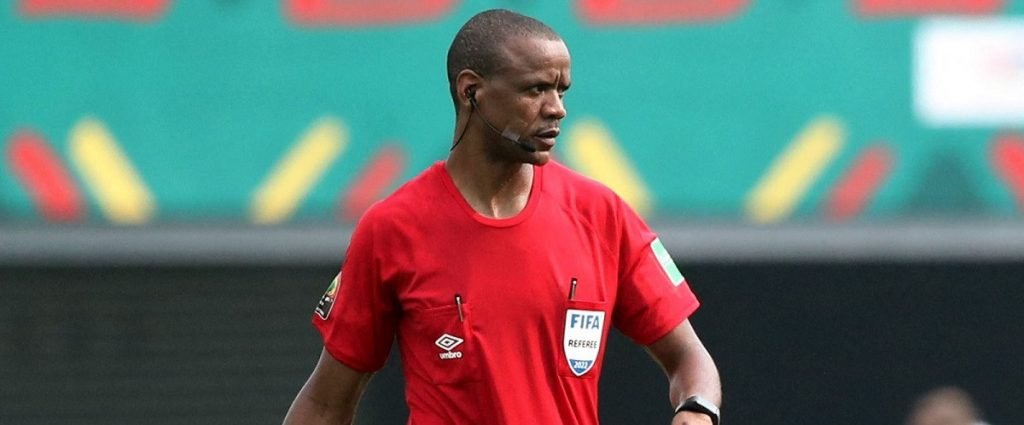 Sifflet D'arbitre De Football VALKEEN RA0030-K - Marque Molten - Neuf Dans Son Emballage - Pour Matchs