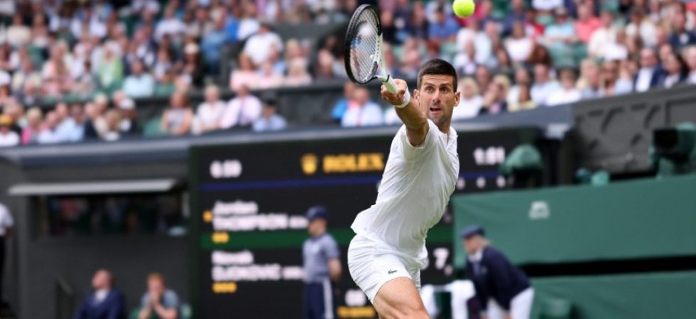 Wimbledon (H) : Djokovic file au troisième tour, Tsitsipas s'en sort en cinq manches contre Thiem