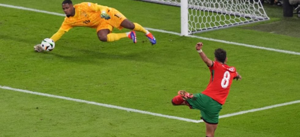 Euro 2024 - Bleus : "Magic Mike" Maignan a encore frappé 