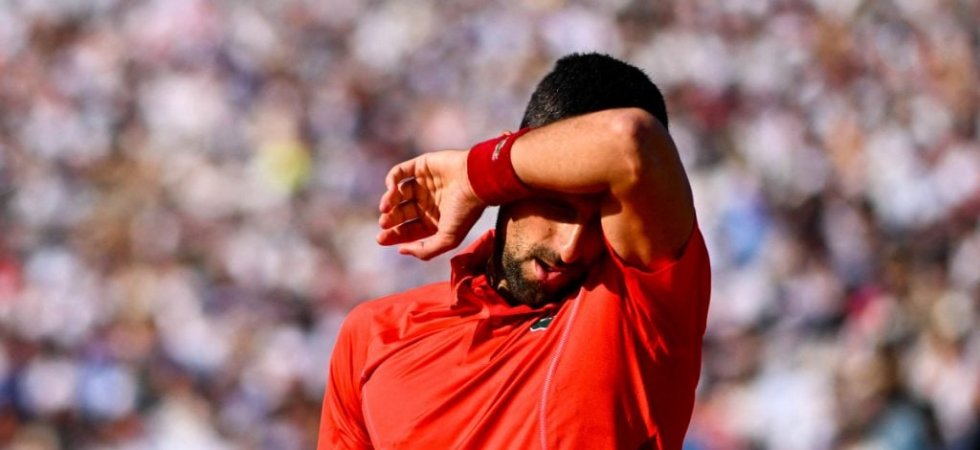 ATP - Rome : Djokovic touché à la tête par une gourde 
