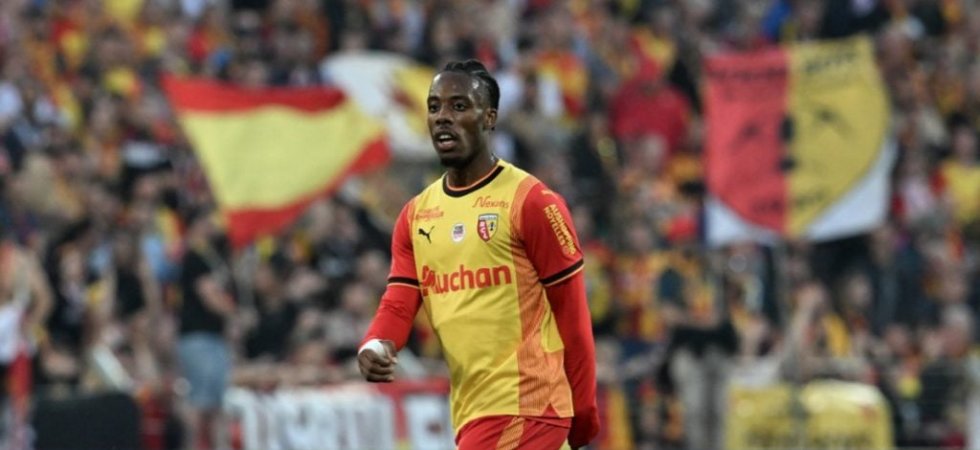 Lens : Elye Wahi intéresse Chelsea 