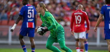 Amical : Safonov, Kvaratskhelia, Zabarnyi... Les tops/flops de PSG - Man Utd