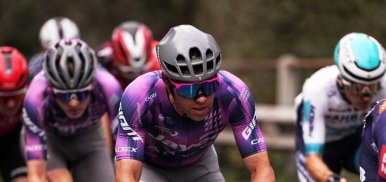 Jayco-AlUla : Matthews regrette la pression liée aux points UCI 