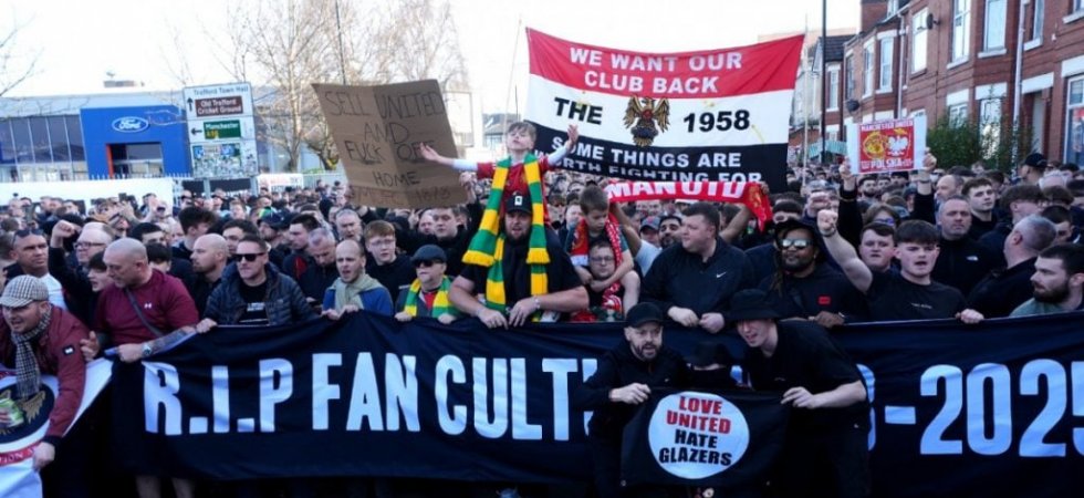 Manchester United : La gronde des supporters s'amplifie 