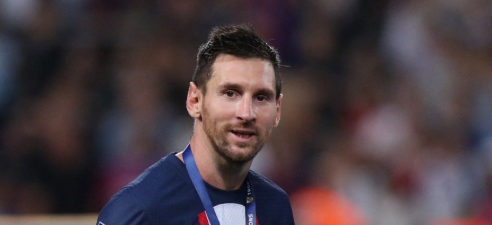 PSG : L'entourage de Messi nie des contacts avec le FC Barcelone