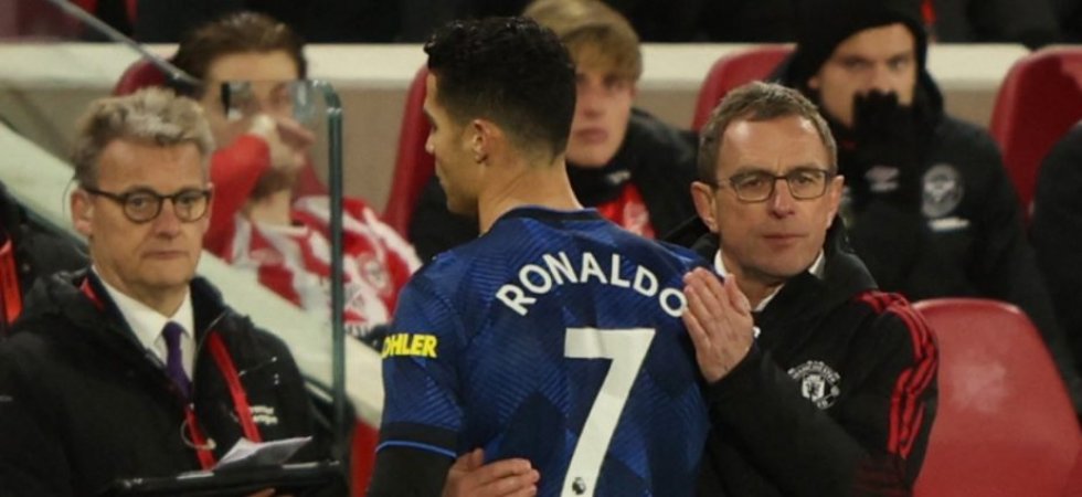 Manchester United : Le coach tacle Ronaldo