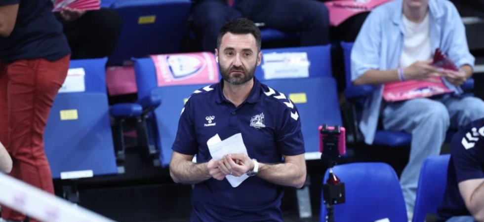 Bleues : Le sélectionneur viré de son club ! 
