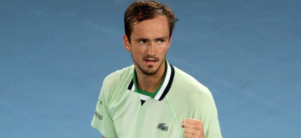 ATP : Un à deux mois d'absence pour Medvedev, qui pourrait manquer Roland-Garros