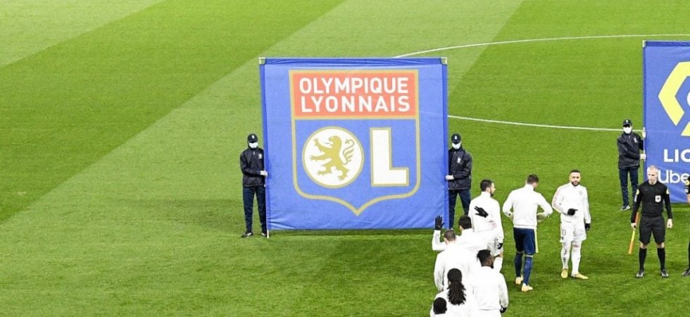 Lyon : Les Gones observent Makembo 