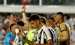 Santos : Neymar expulsé pour un but de la main 