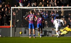 Premier League (J13) : Malgré Mateta, MU s'offre Palace 