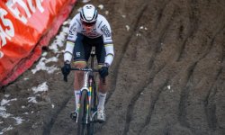 Cyclo-cross : Van der Poel intouchable à Hoogerheide 